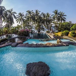 Janji Laut Resort